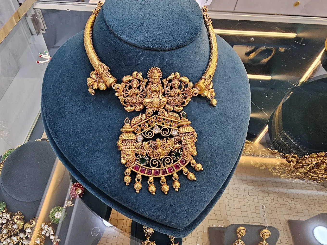 Prayaan Jewel Mart